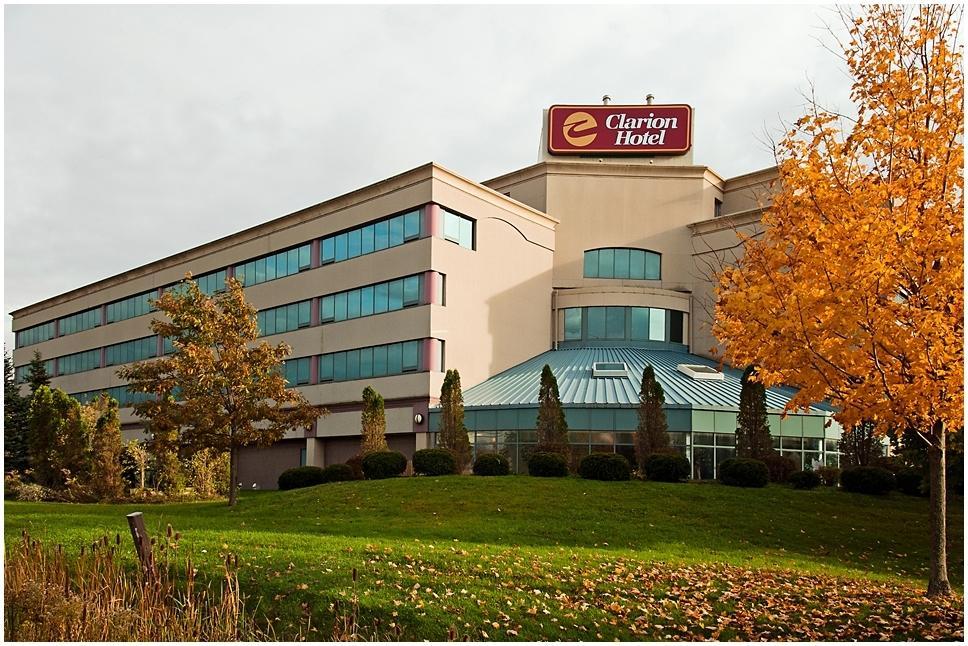Clarion Hotel & Conference Centre Fort Erie Bagian luar foto