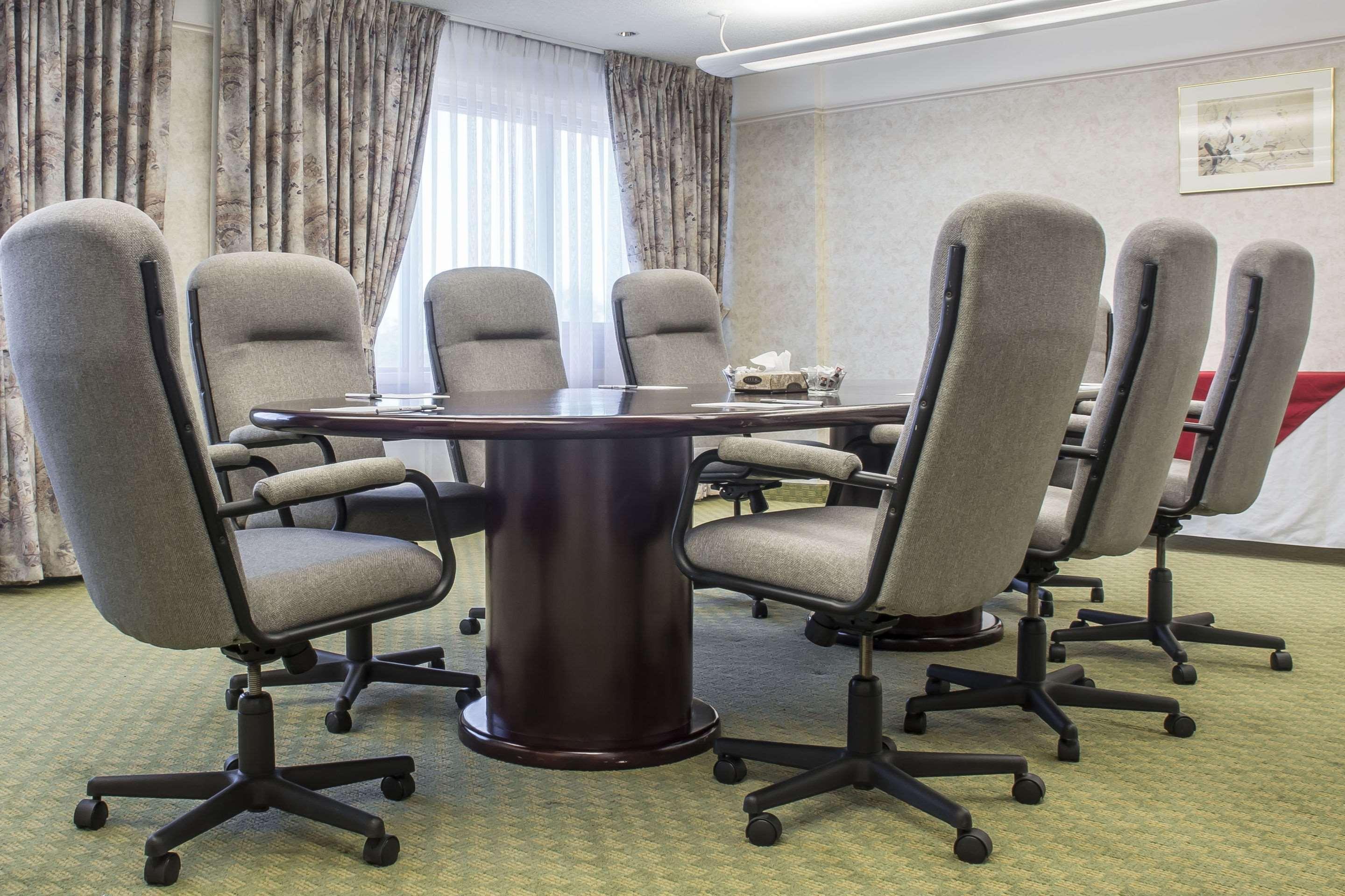 Clarion Hotel & Conference Centre Fort Erie Bagian luar foto